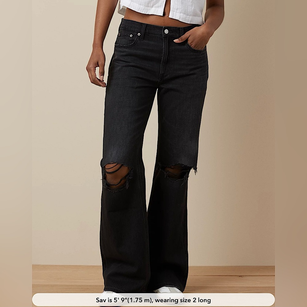 American Eagle Strigid Ripped Low-Rise Baggy Flare Jean- BLACK-Super Stylish